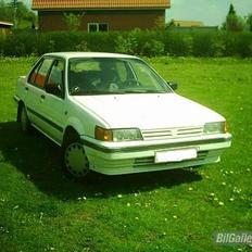 Nissan Sunny (Solgt)