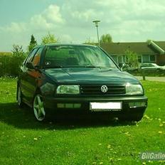 VW Vento(total skadet)