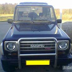 Daihatsu rocky (solgt)