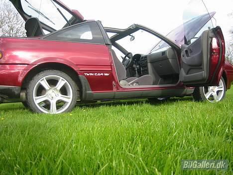 Nissan 100NX billede 16