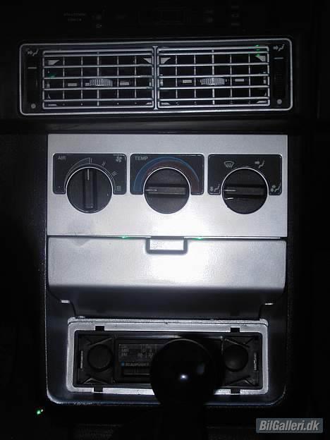 Fiat Tempra - solgt - så er midter-konsolet lidt kønnere at kigge på. billede 10