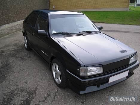 Mazda 323 1.3GT *SOLGT* billede 4