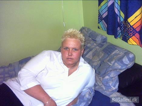 Ford Escort - Her er jeg så... Ligger lige og slapper lidt af *S* billede 9