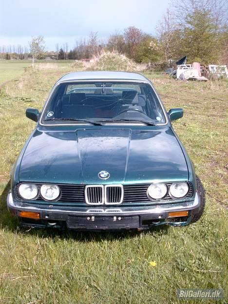 BMW 320i e30 billede 2