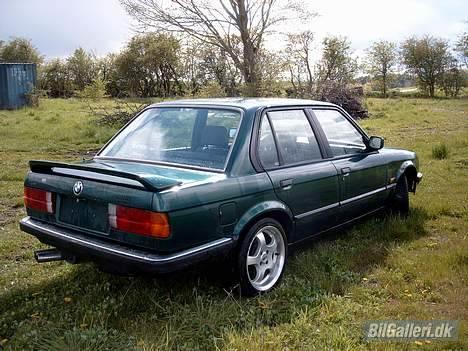 BMW 320i e30 billede 4