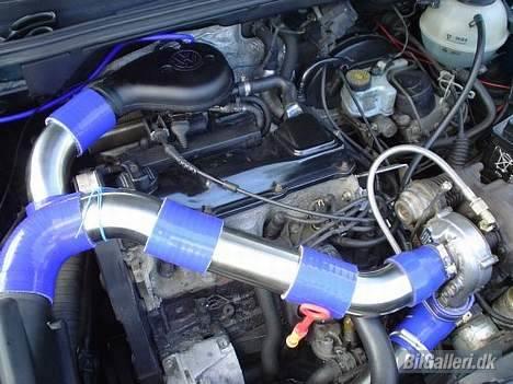 VW Golf 3 [Solgt] - Lige et oversigts billede under rørførings processen billede 15