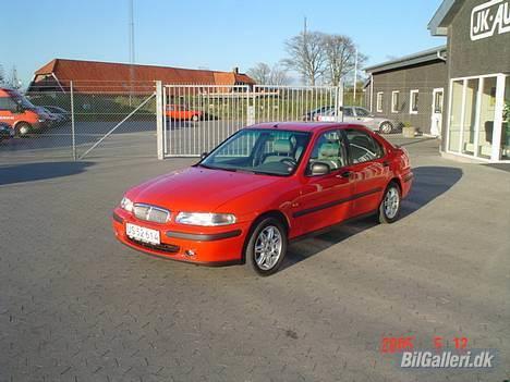 Rover 400 - Billederne er taget foran JK-Auto hvor jeg arbejder billede 1