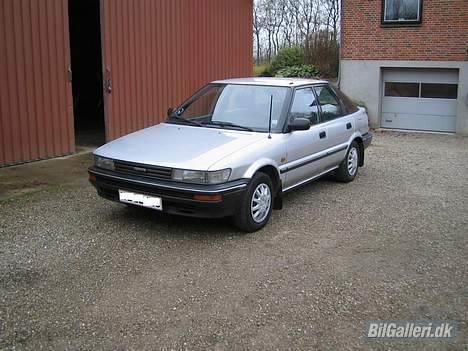 Toyota Corolla 1,3 XLI billede 5