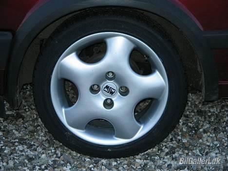VW golf 1,8 GTI 16v  - har lige poleret de fine fælge billede 4