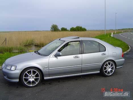 Honda civic billede 2