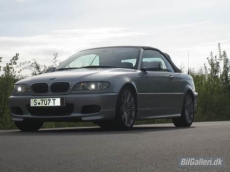 BMW 330ci cabriolet - Billede fra dengang der kun var 18" på.... billede 15