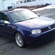 VW Golf 4  [SOLGT]