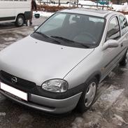 Opel Corsa b 