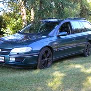 Opel omega mv6  solgt