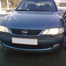 Opel Vectra B *solgt*