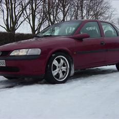 Opel Vectra B *SOLGT*