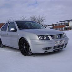 VW Bora V6 4-Motion Highline