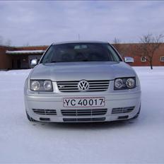VW Bora V6 4-Motion Highline