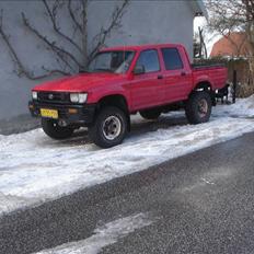 Toyota hilux double cab 
