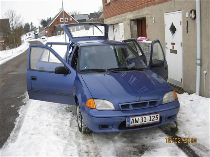 Suzuki Swift GLX SF310 billede 2