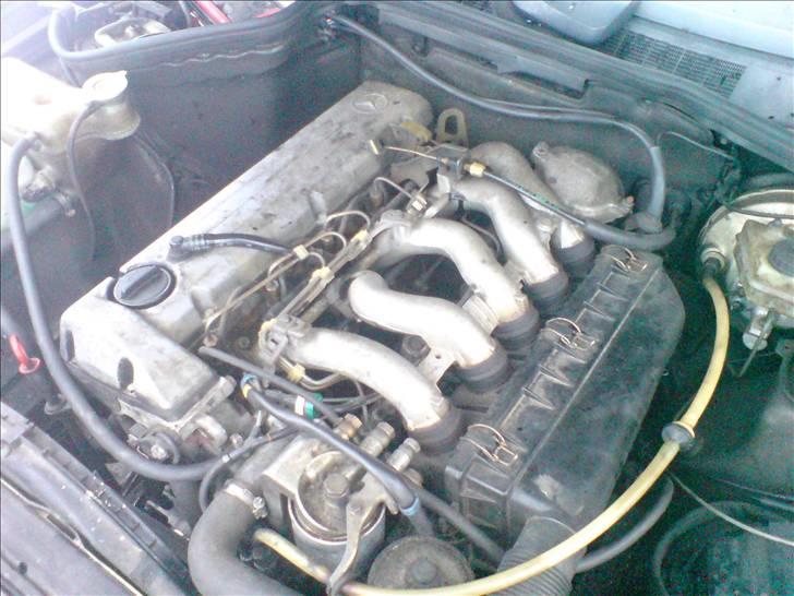 Mercedes Benz 190 2,5 billede 10