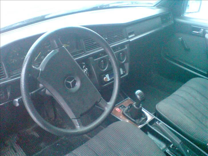 Mercedes Benz 190 2,5 billede 11