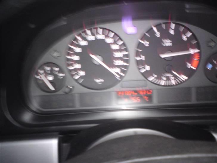 BMW E39 528 --- SOLGT - topfart billede 18