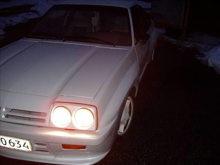 Opel Manta b Til salg billede 3