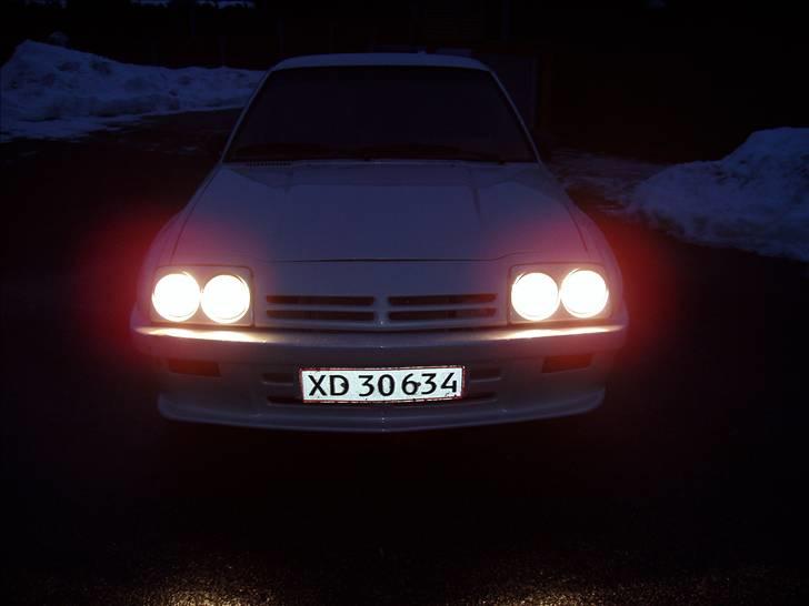 Opel Manta b Til salg billede 4