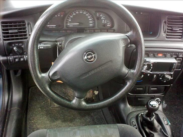 Opel Vectra B *solgt* billede 7