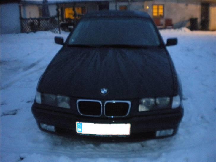 BMW 318TI Compact billede 1