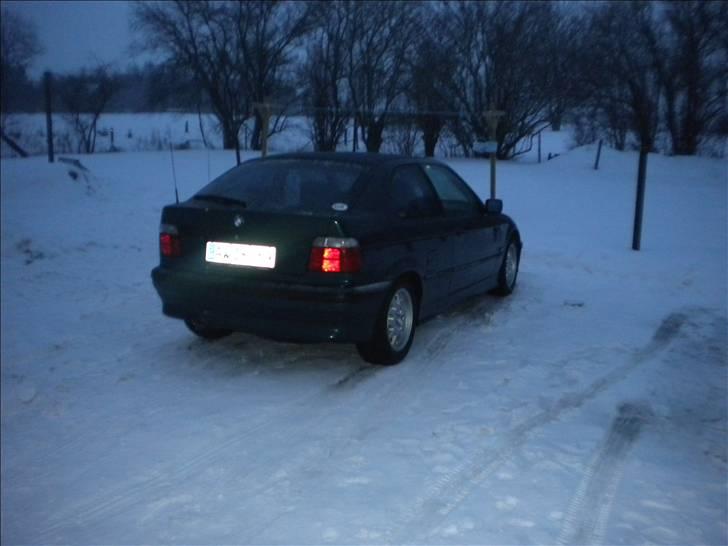 BMW 318TI Compact billede 2