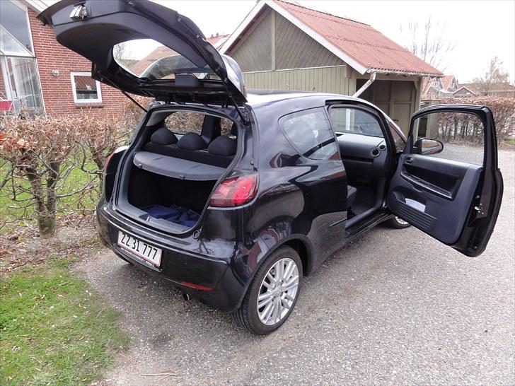 Mitsubishi Colt Insport CP SOLGT billede 4