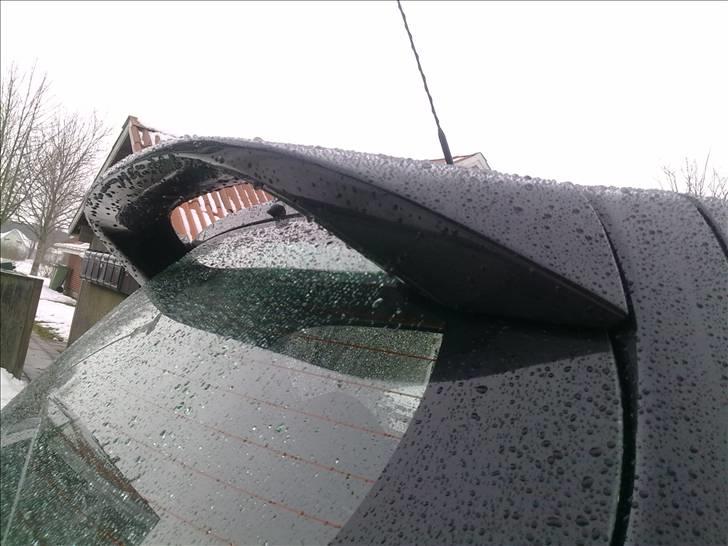 Mitsubishi Colt Insport CP SOLGT - Spoiler skal man ha, ellers er det som der mangler noget. billede 5