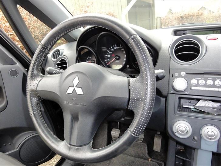 Mitsubishi Colt Insport CP SOLGT billede 6