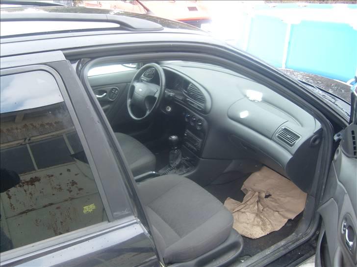 Ford Mondeo 2,5 v6 BYTTET billede 2