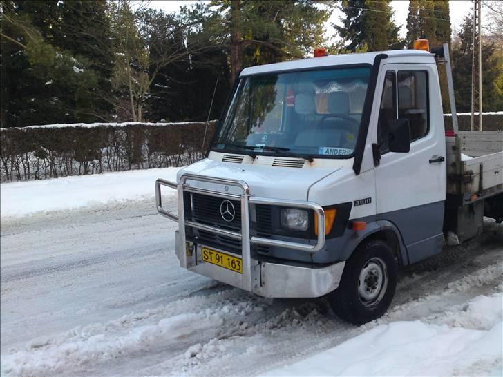 Mercedes Benz 310 Diesel ¤Arbejdsbilen¤ - Fuck hvor ser det blæret ud med rustfri kofanger og kængurugitter... billede 13