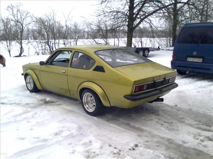 Opel kadett c coupe billede 4