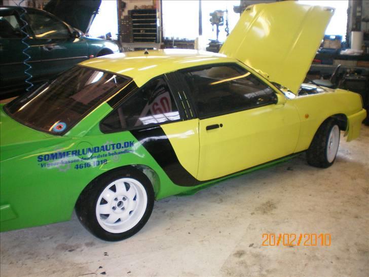 Opel manta rallybil billede 7