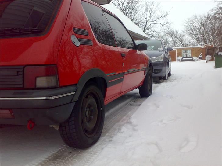 Peugeot 205Vmax 134 billede 5