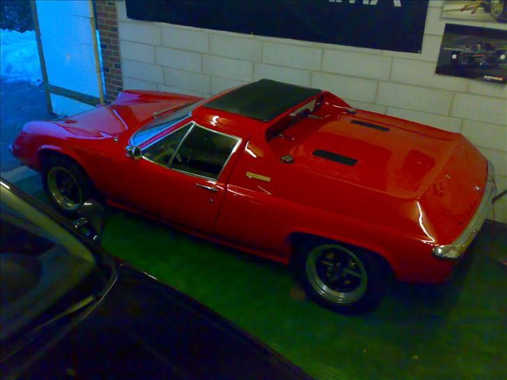 Lotus Europa Twin Cam - Har lige fået tæppe under vognen. billede 8