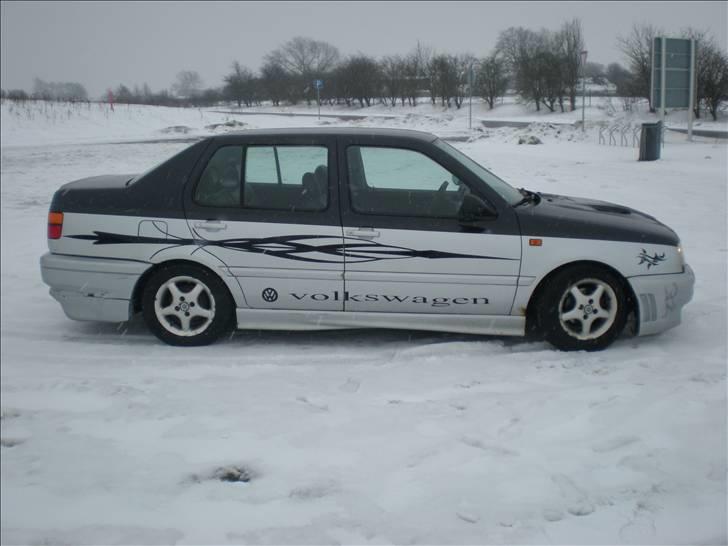 VW Vento *solgt* billede 5