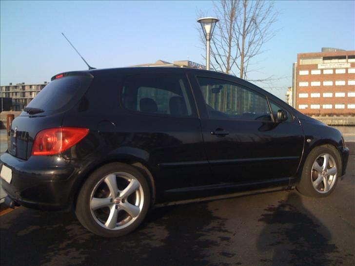 Peugeot 307 billede 2