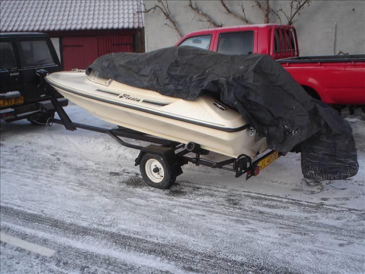Toyota hilux double cab  - kan lige ane bilen i baggrunden. billede 8