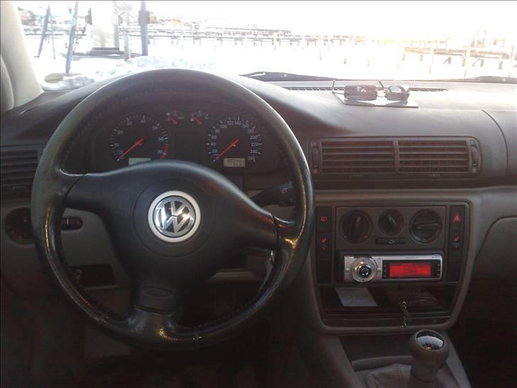 VW Passat 1,8 T stc Solgt billede 7