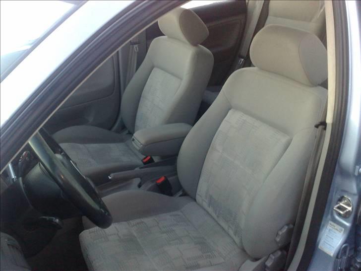 VW Passat 1,8 T stc Solgt billede 9