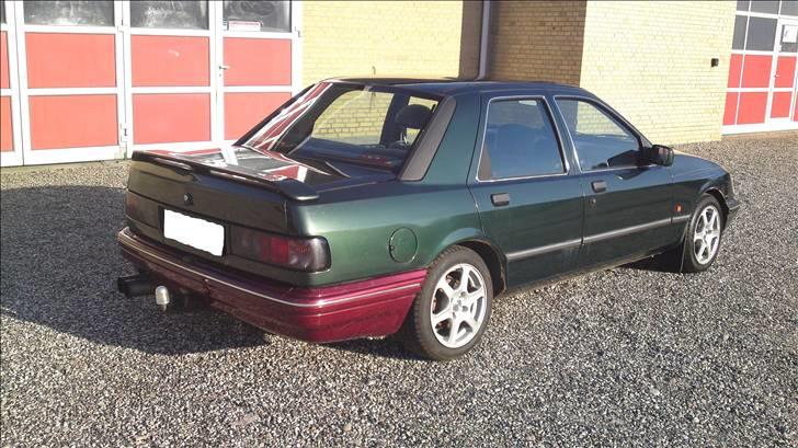 Ford sierra *solgt* billede 1