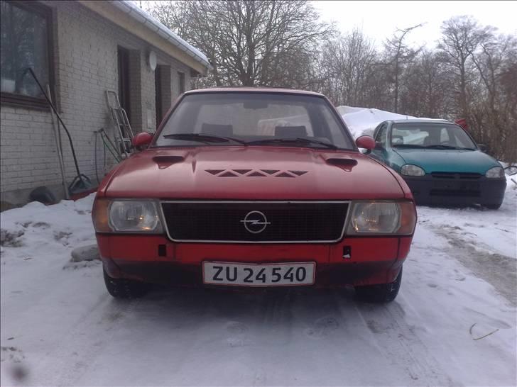 Opel Ascona B 2,0 billede 2