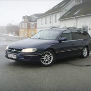 Opel omega 