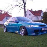 Opel Vectra b V6 SOLGT